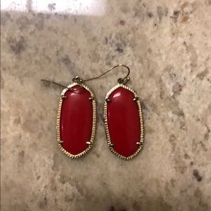 Red Elle Kendra Scott Earrings!